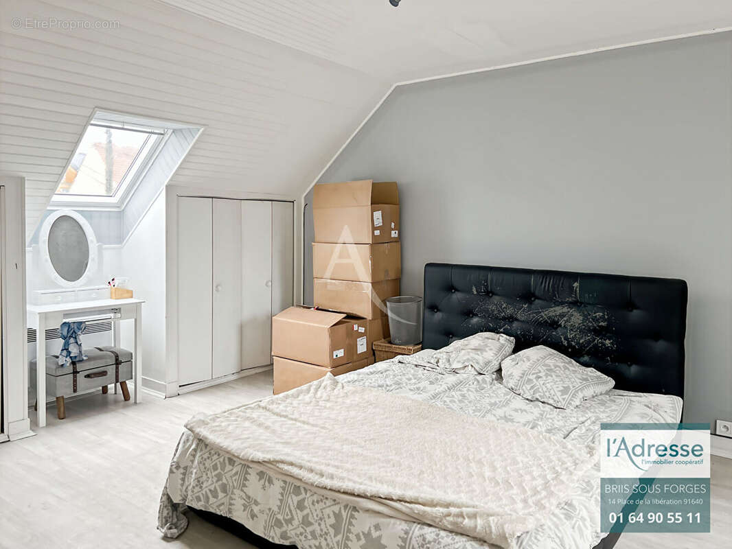 Maison à VAUGRIGNEUSE