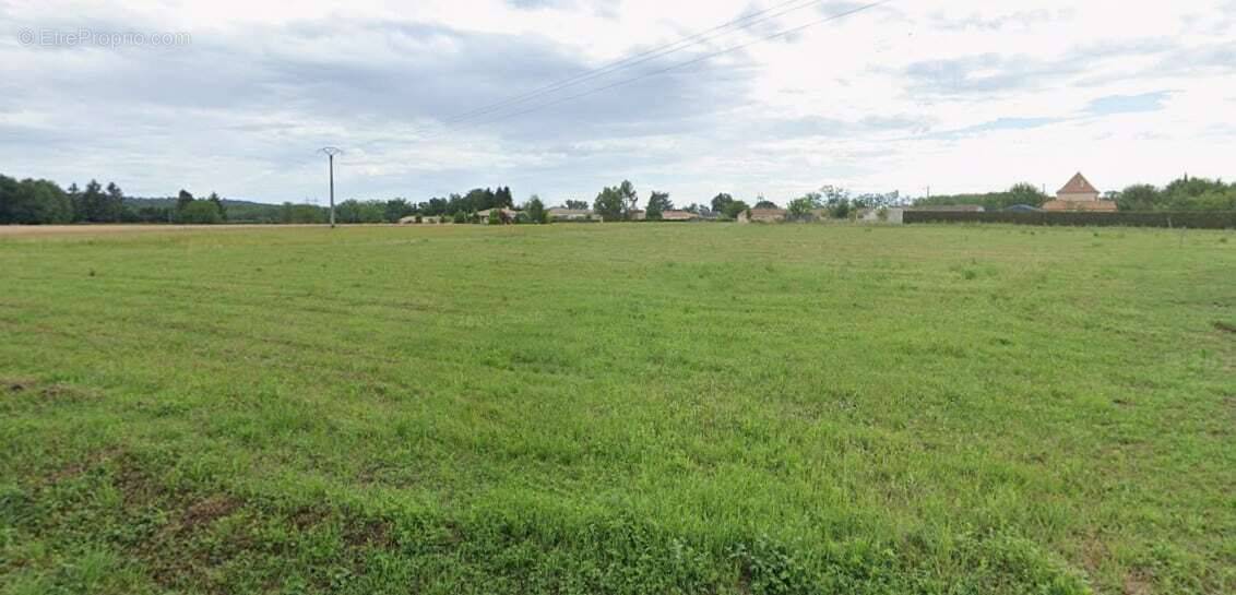 Terrain à PERIGUEUX