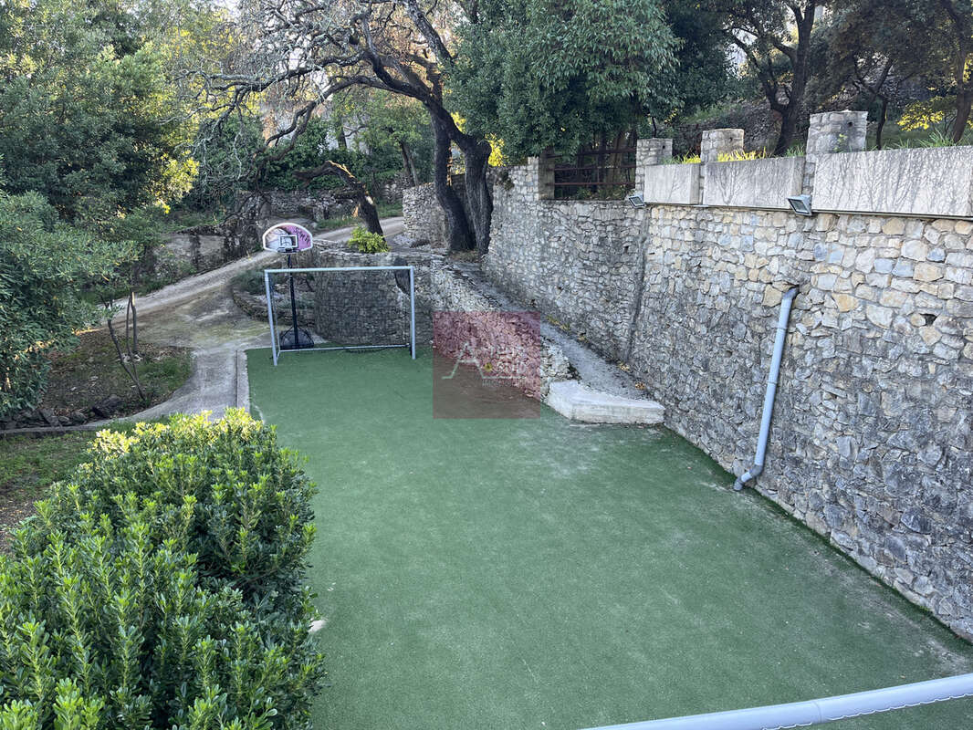 Maison à NIMES