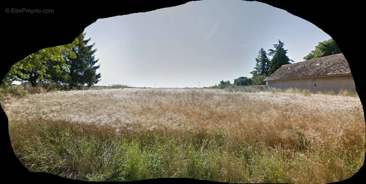 Terrain à ERMENONVILLE-LA-GRANDE