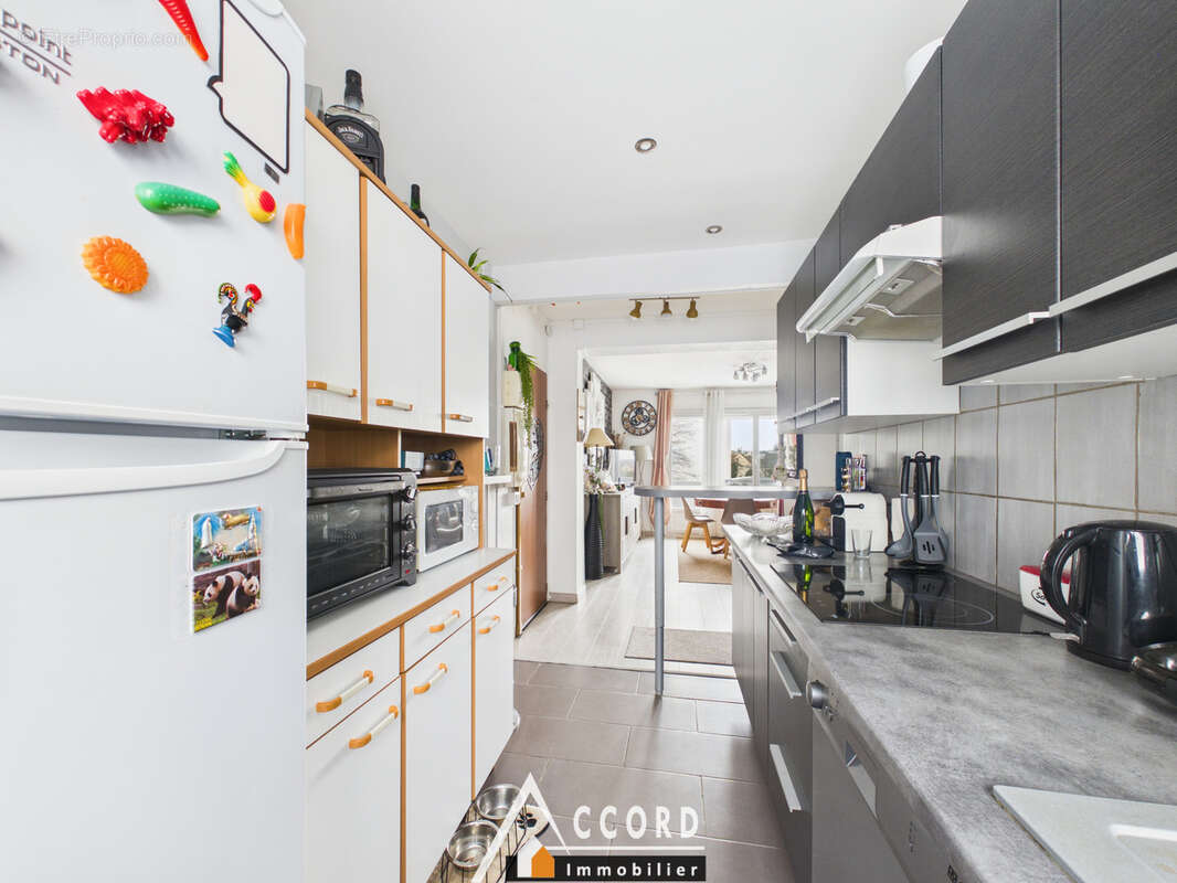 Appartement à SARTROUVILLE