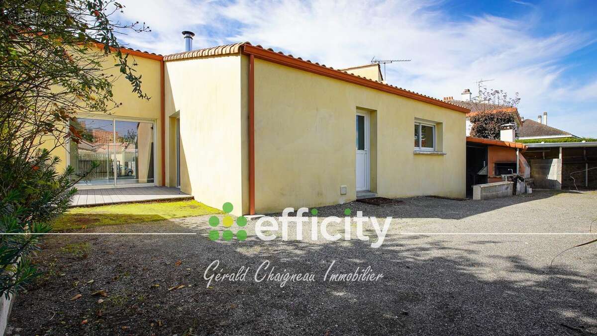 Maison à SAINT-PHILBERT-DE-GRAND-LIEU