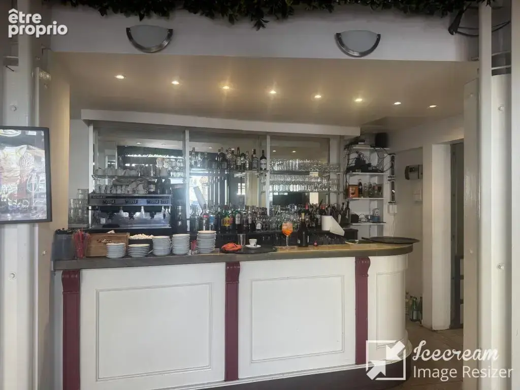 Vend restaurant brasserie 220m2 marina baie des anges - photo 7