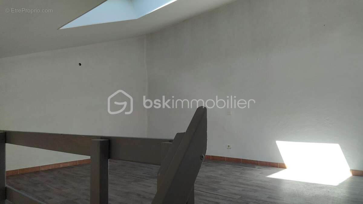 Appartement à SAINT-ETIENNE-LES-ORGUES