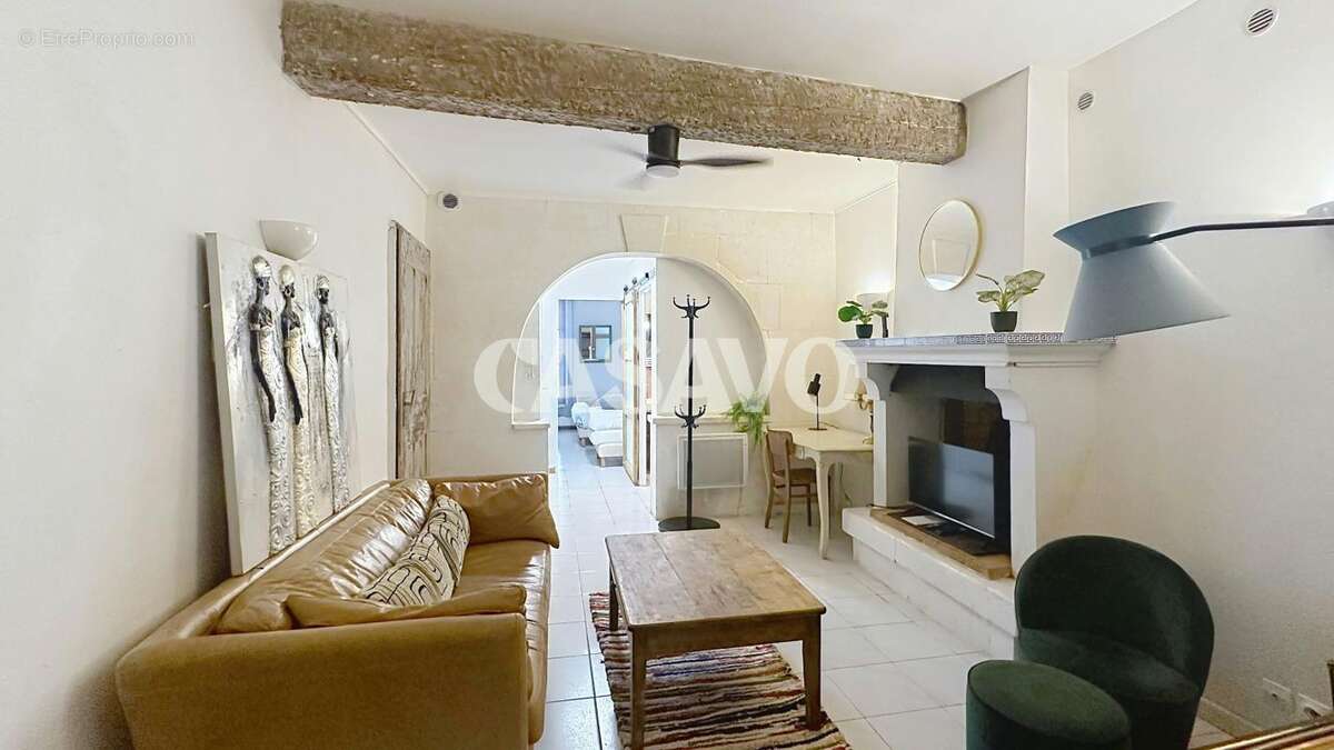 Vente Appartement 2 pièces de 48m² - 13200 Arles - photo 6