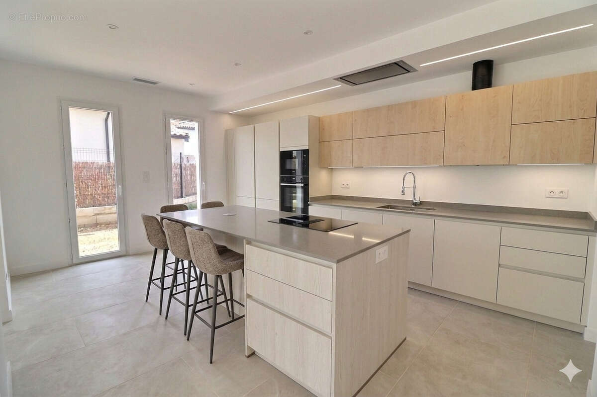 Maison à SAINT-JEAN-DE-FOS