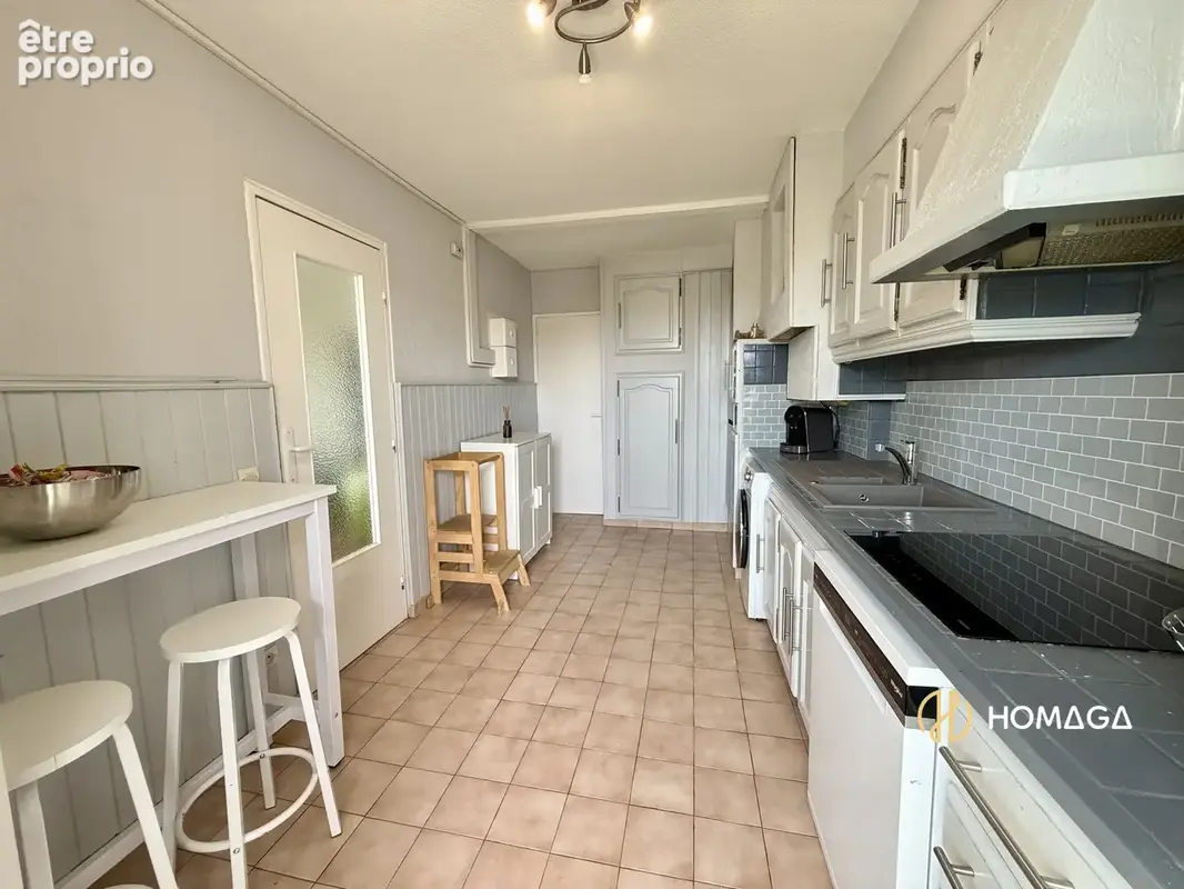 Appartement 3 pièces 74 m² à vendre à Vitrolles (13127) - photo 4