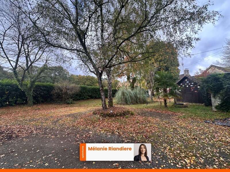 Maison à LA FONTAINE-SAINT-MARTIN