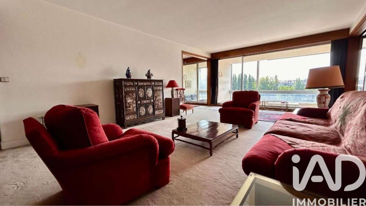 Photo 4 - Appartement à COURBEVOIE