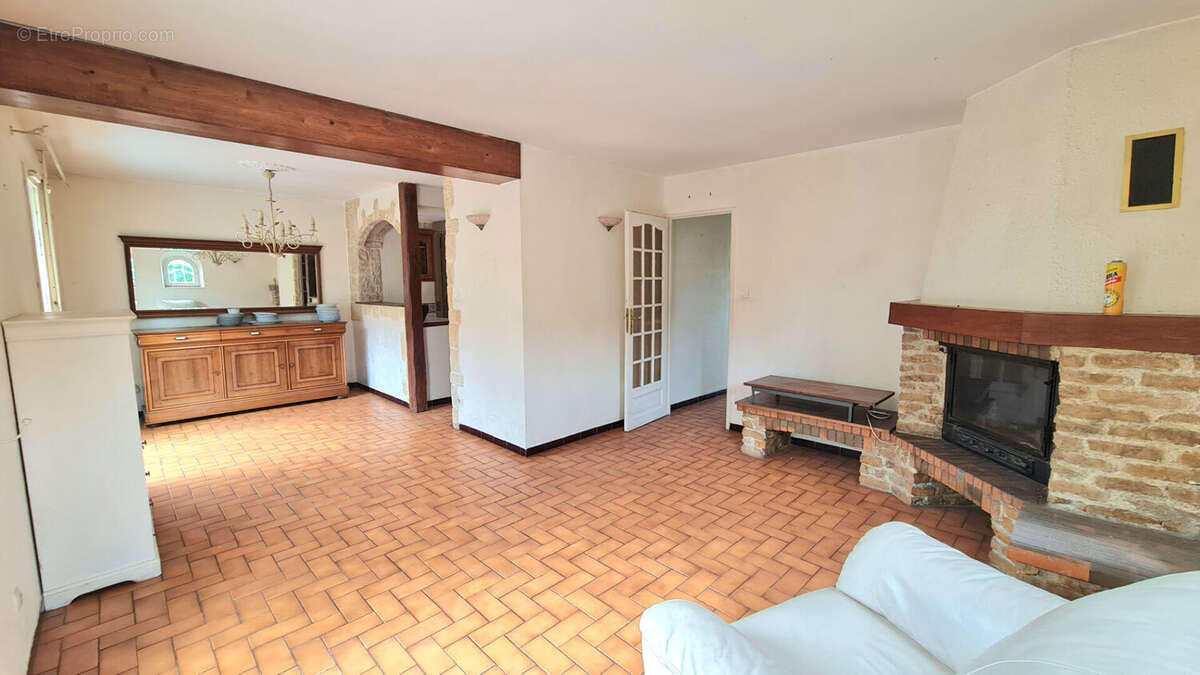 Maison à SAINT-PRIEST