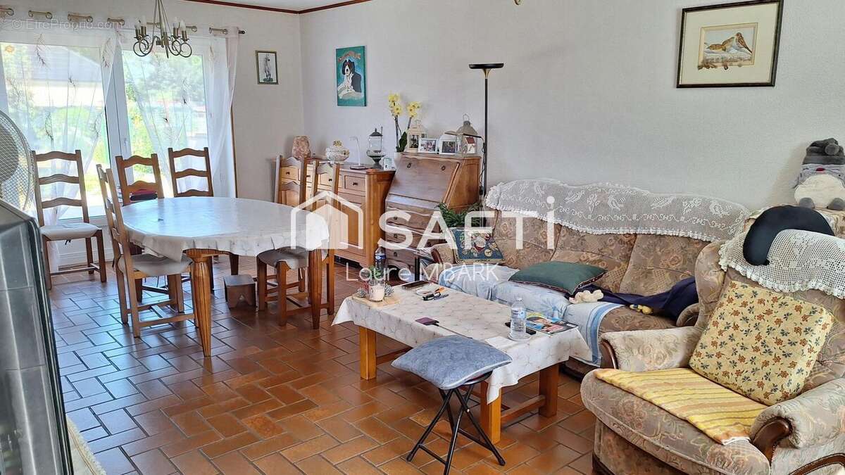Photo 2 - Maison à HOMBLEUX