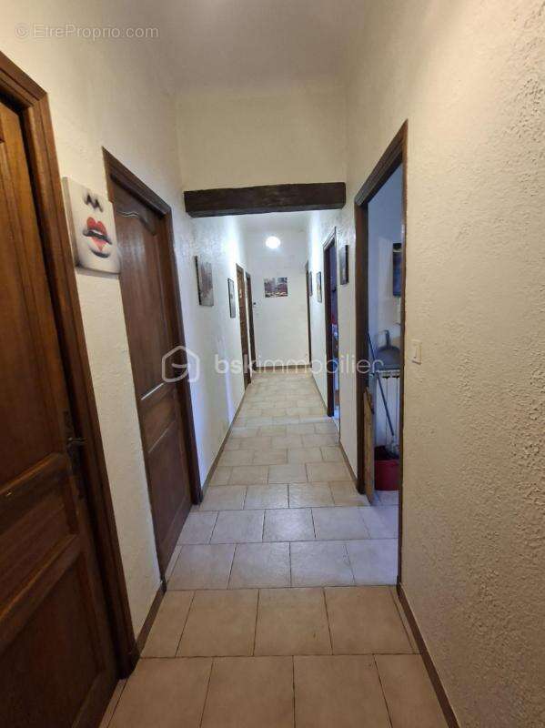 Maison à LES SALLES-DU-GARDON