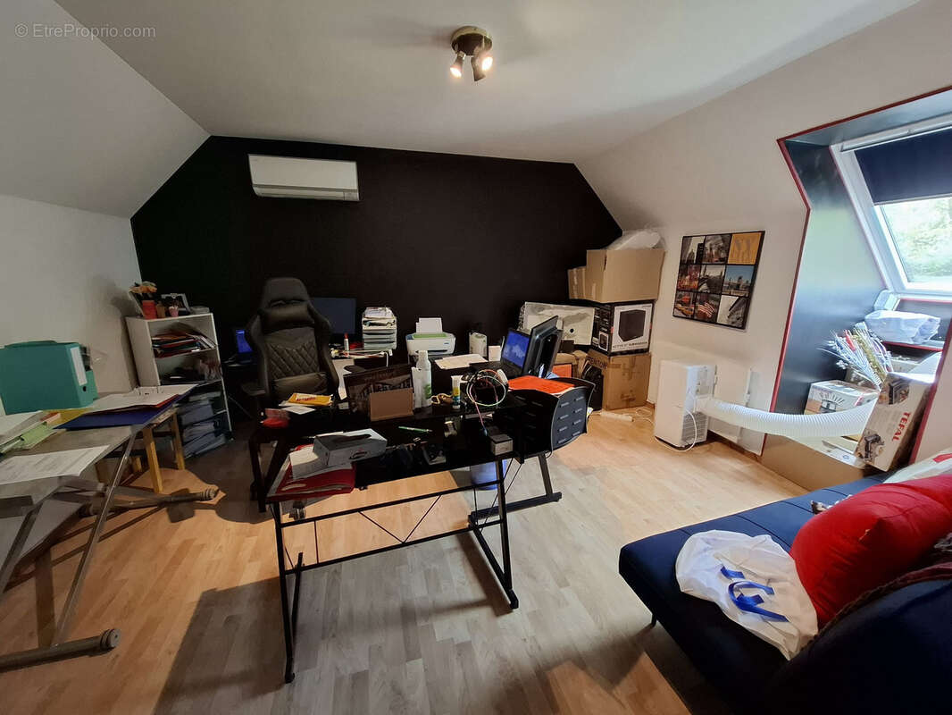 Maison à COULOMMIERS