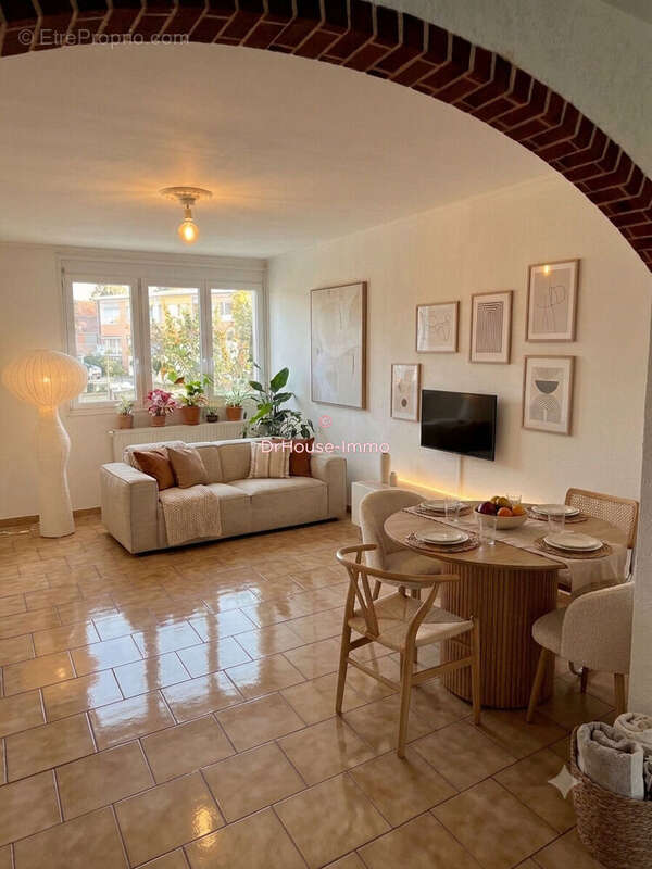 Maison 85 m² à Lambres-Lez-Douai  - photo 3