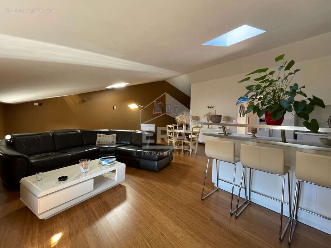 Appartement 63m² à château-arnoux-saint-auban - photo 2