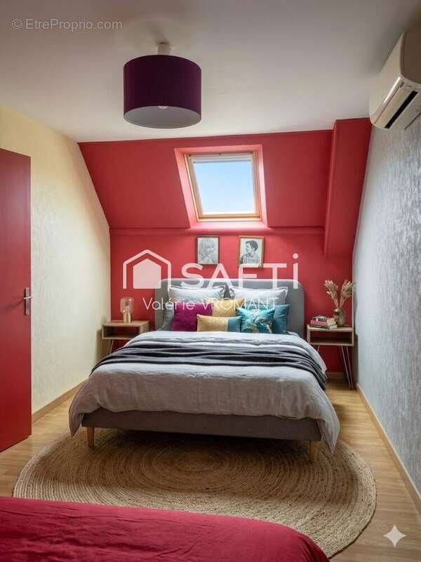 Photo 6 - Maison à LUZILLE