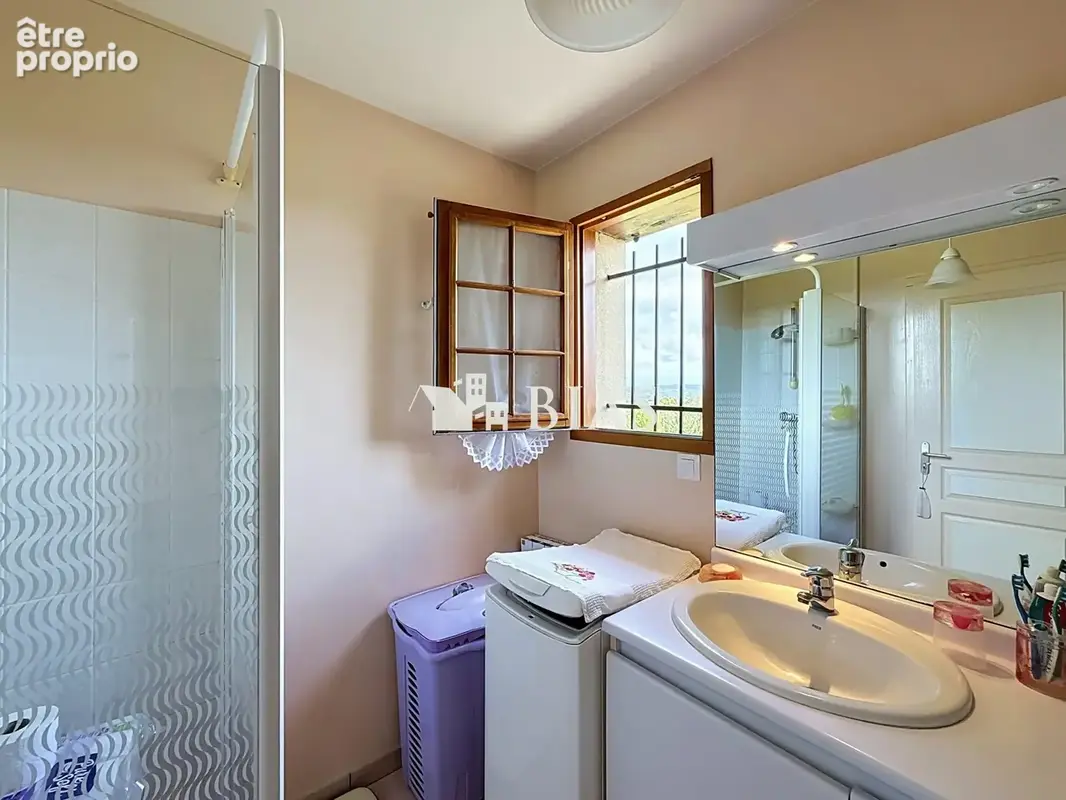Maison 4 pièces 96 m² à vendre à Pont-L'eveque (14130) - photo 5