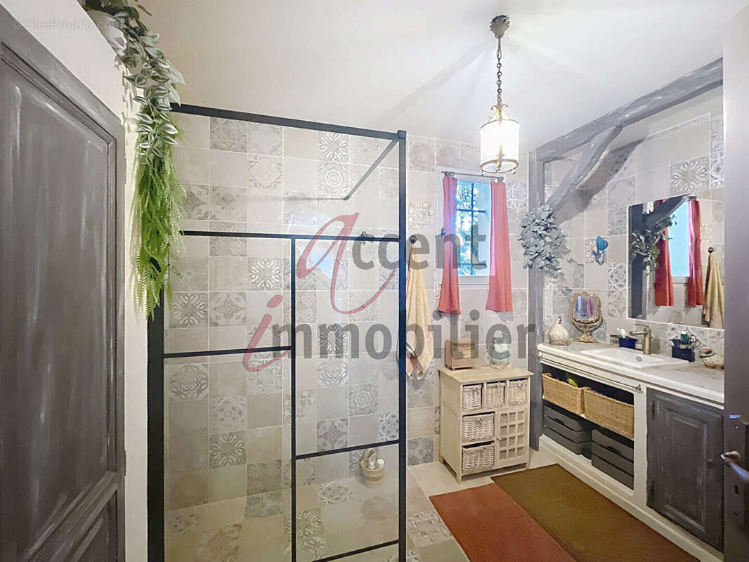 Maison à EYGALIERES