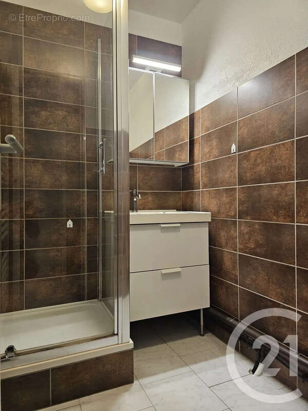 Appartement à SIX-FOURS-LES-PLAGES