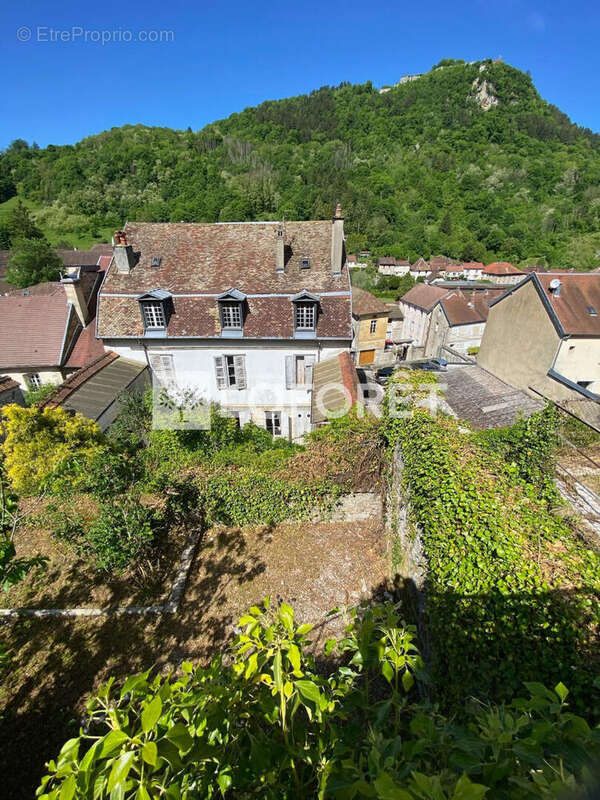 Maison à SALINS-LES-BAINS