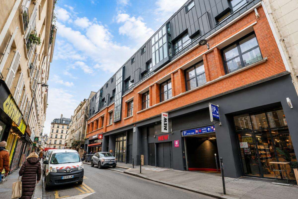 Commerce à PARIS-10E
