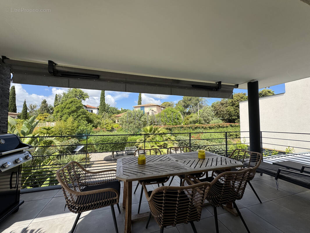 Appartement à SAINT-RAPHAEL