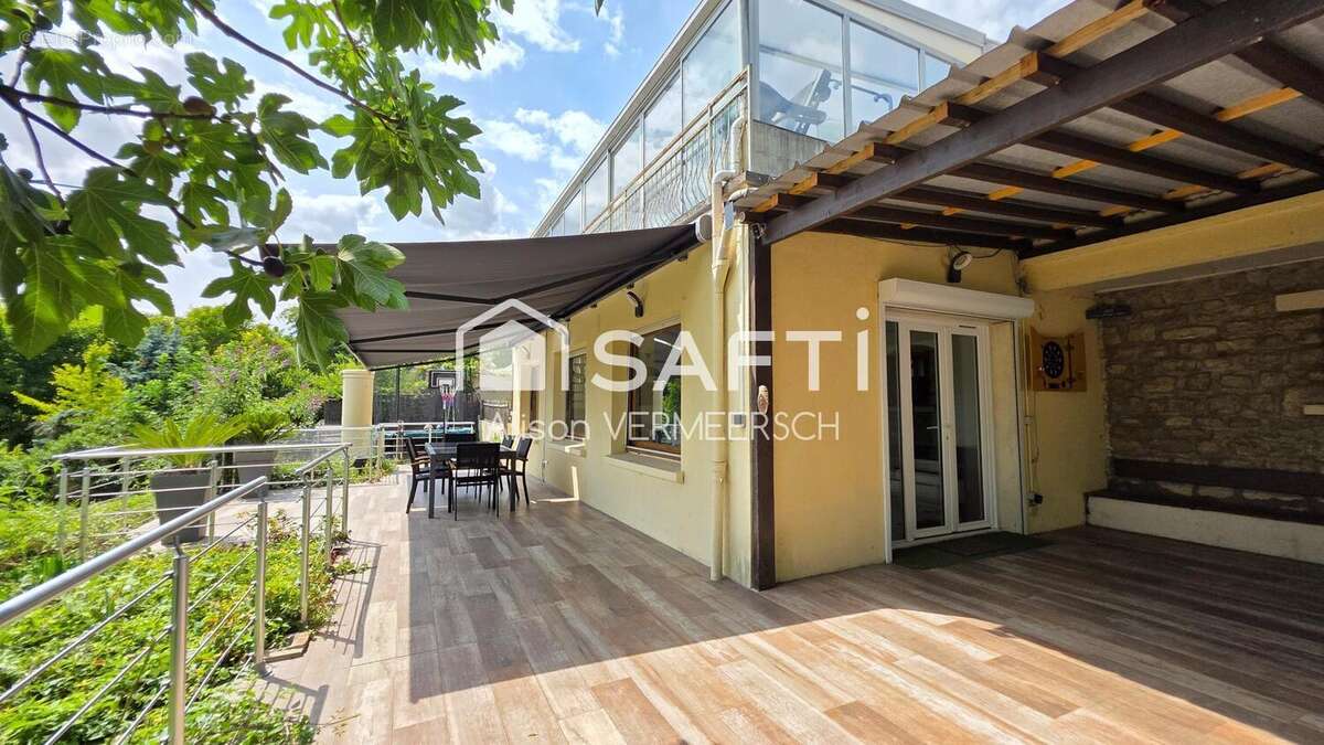 Photo 2 - Maison à JUZIERS