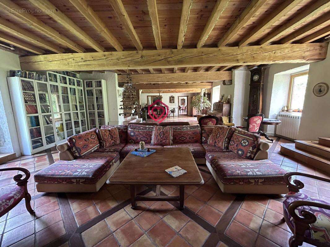Maison à BELVEZE-DU-RAZES