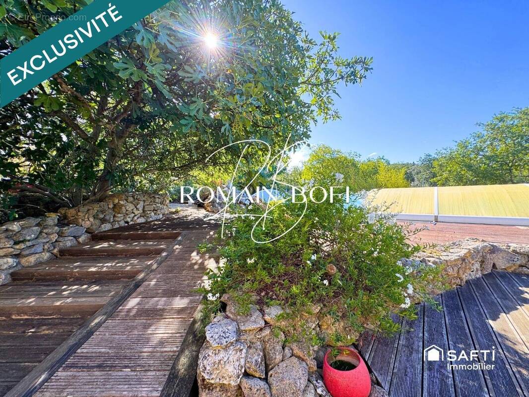 Photo 1 - Maison à SAINTE-ANASTASIE