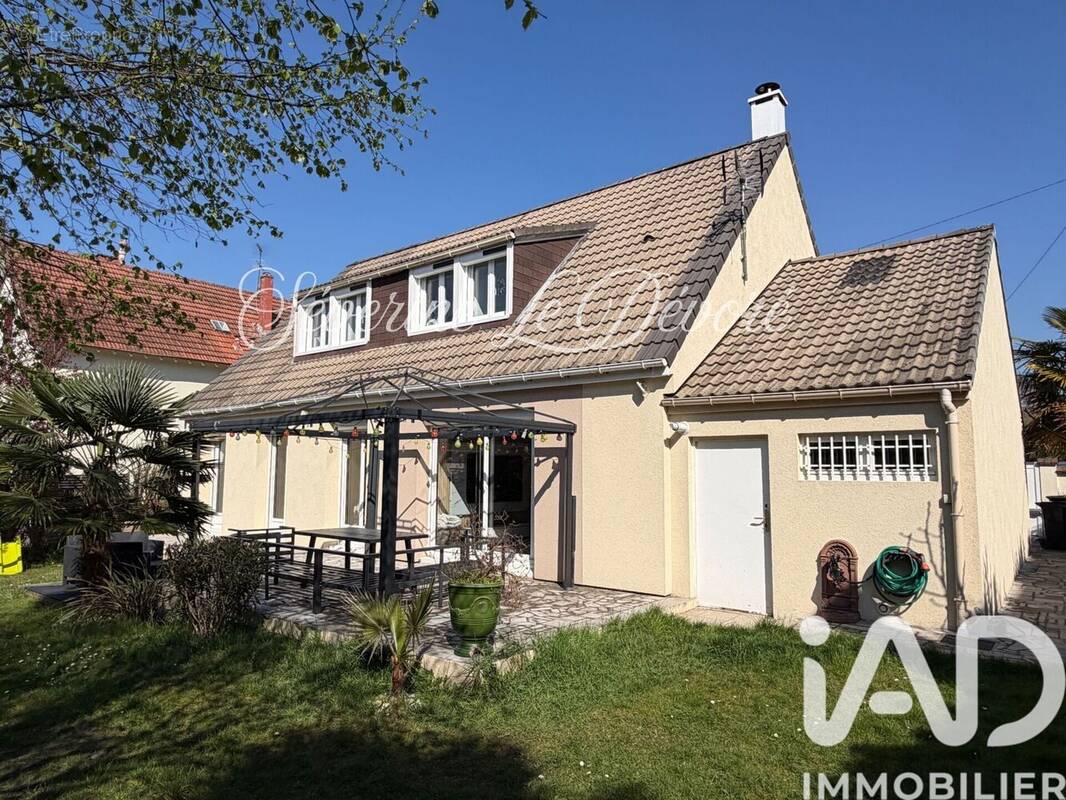 Photo 1 - Maison à SAINT-PRIX