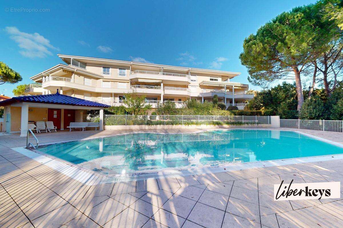 Appartement à SAINT-RAPHAEL