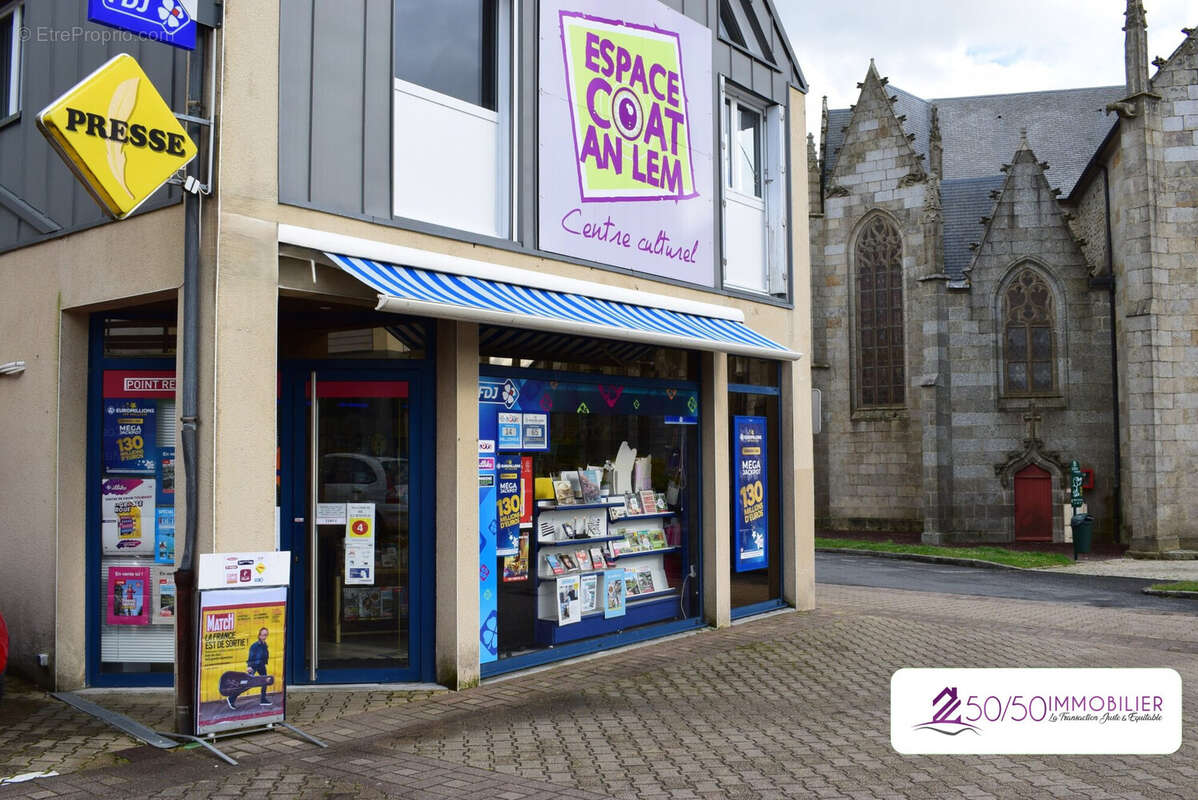 Commerce à PLOUIGNEAU