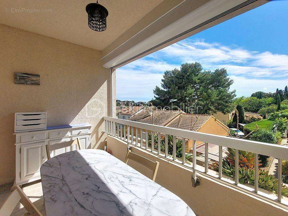 Appartement à SANARY-SUR-MER