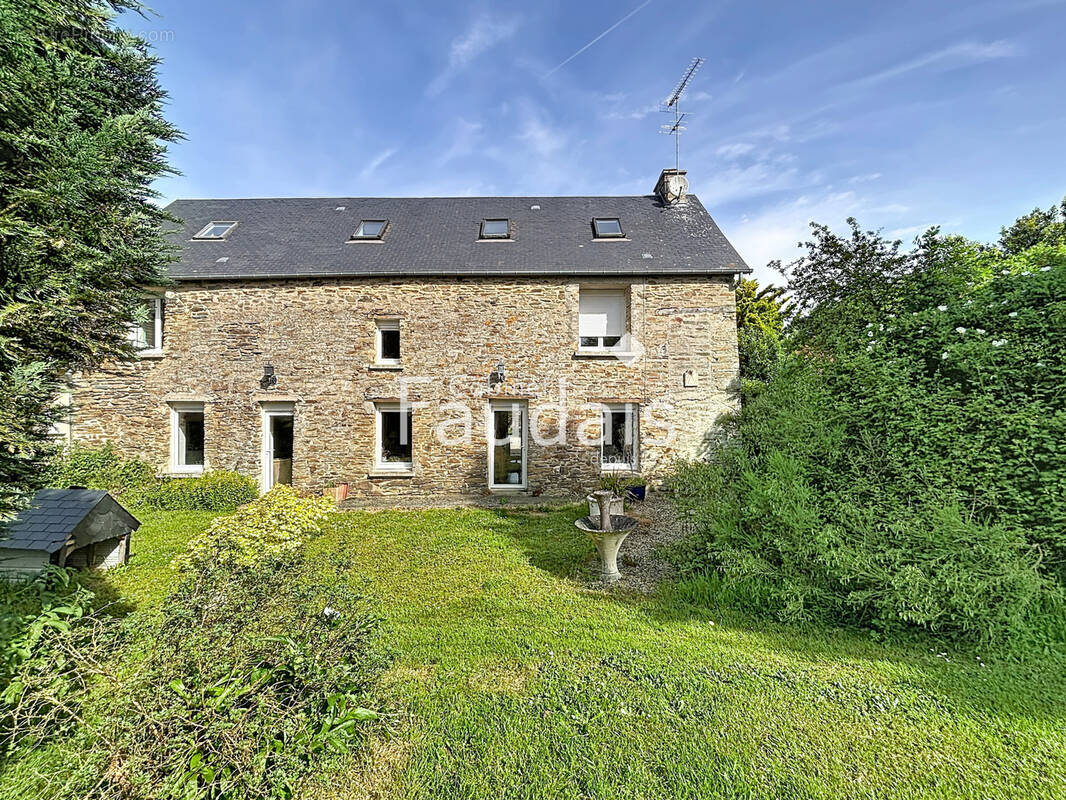 Maison à CAHAGNES