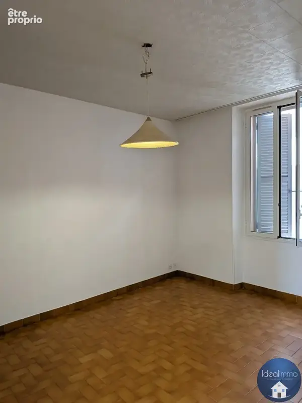 Cannes brousailles - T3 de 61 m2 en dernier étage d’une maison. - photo 5
