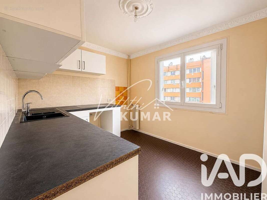 Photo 5 - Appartement à GARGES-LES-GONESSE
