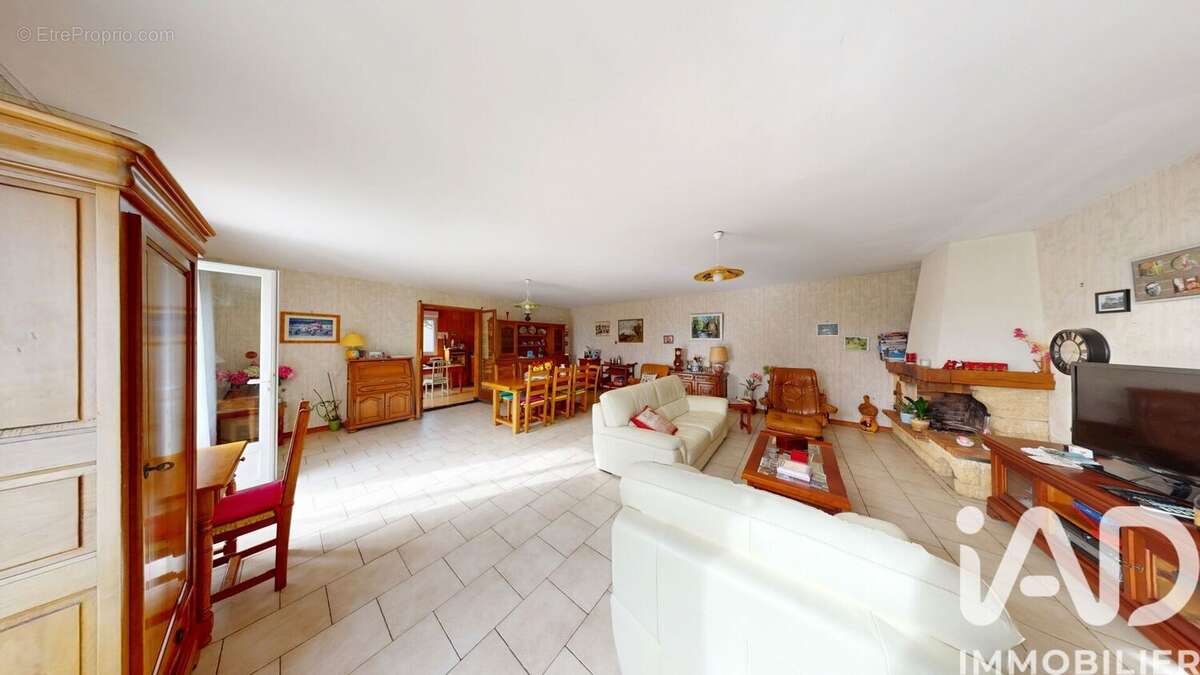 Photo 3 - Maison à SAINT-SAUVEUR-D'AUNIS