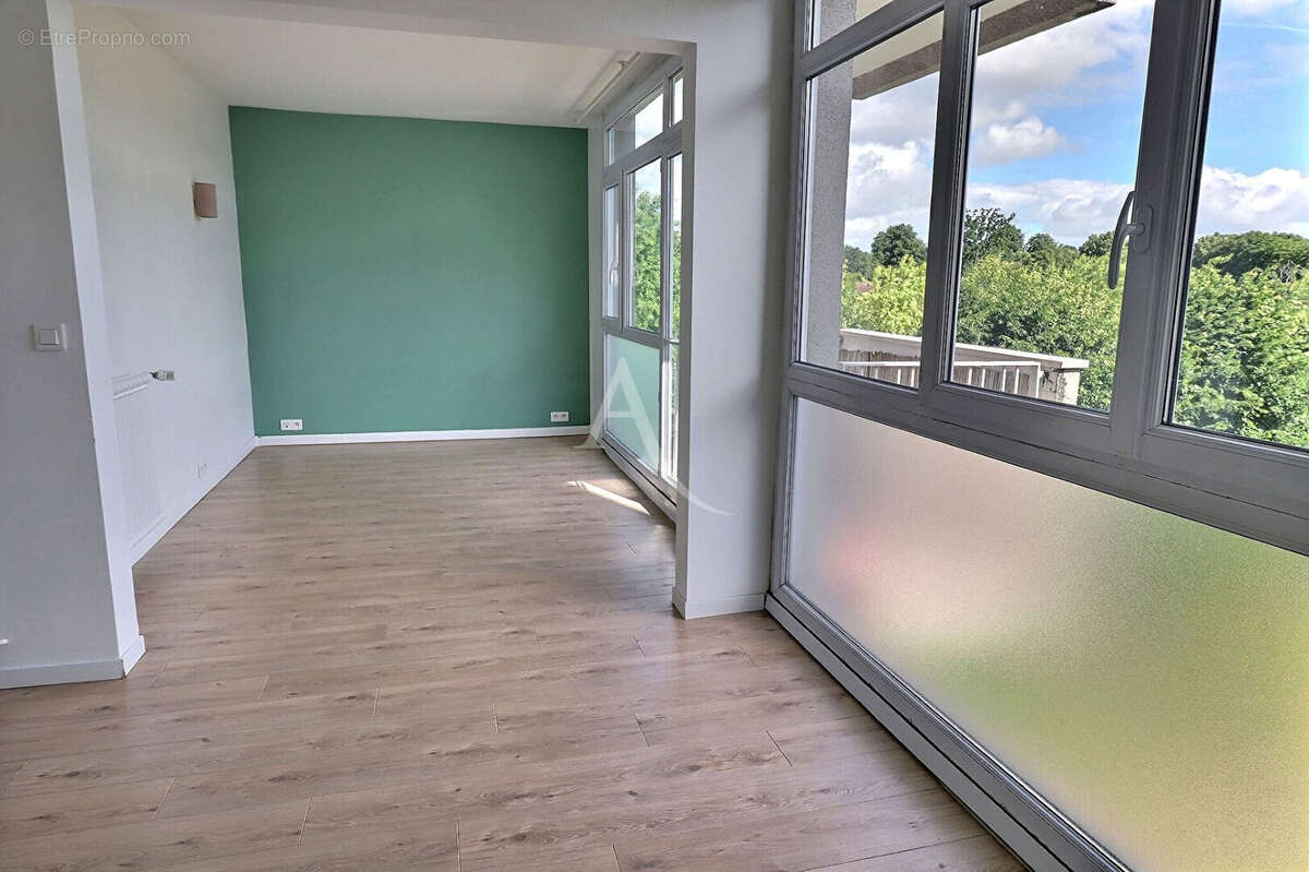 Appartement à MAISONS-LAFFITTE