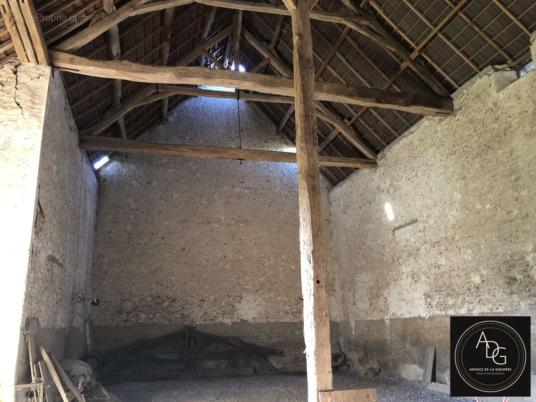 Maison à PLESSIS-SAINT-BENOIST