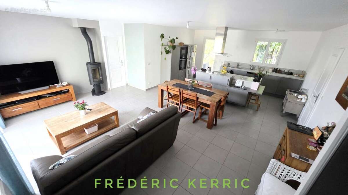 Maison à FORCALQUEIRET