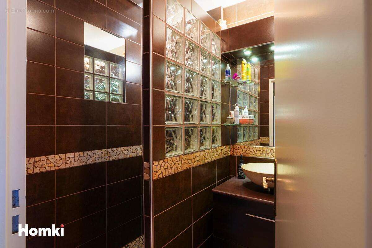 Appartement à MARSEILLE-13E