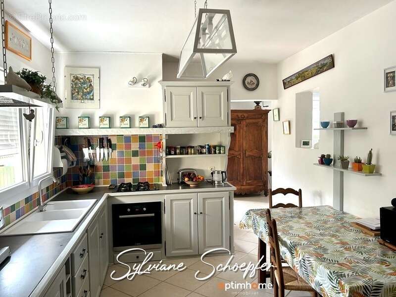 Maison à SAINT-PAUL-TROIS-CHATEAUX