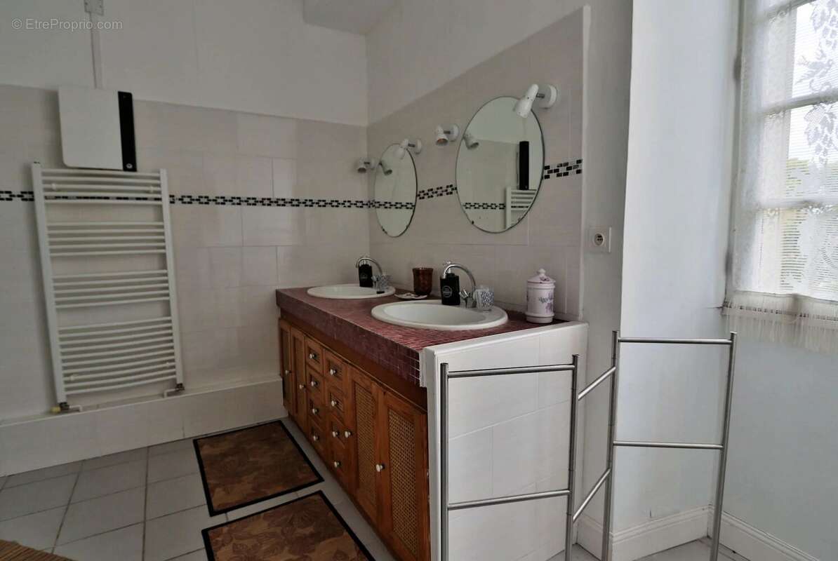 Maison 110 m² à Castelnau-Riviere-Basse  - photo 13