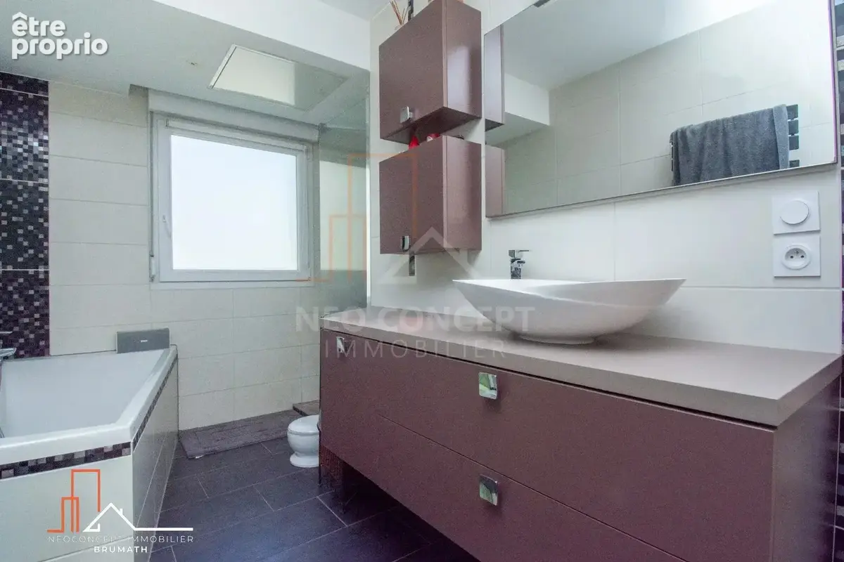 Maison contemporaine de standing, au calme dans une impasse, - photo 12