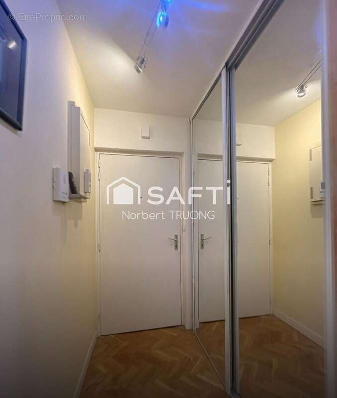 Photo 7 - Appartement à ISSY-LES-MOULINEAUX
