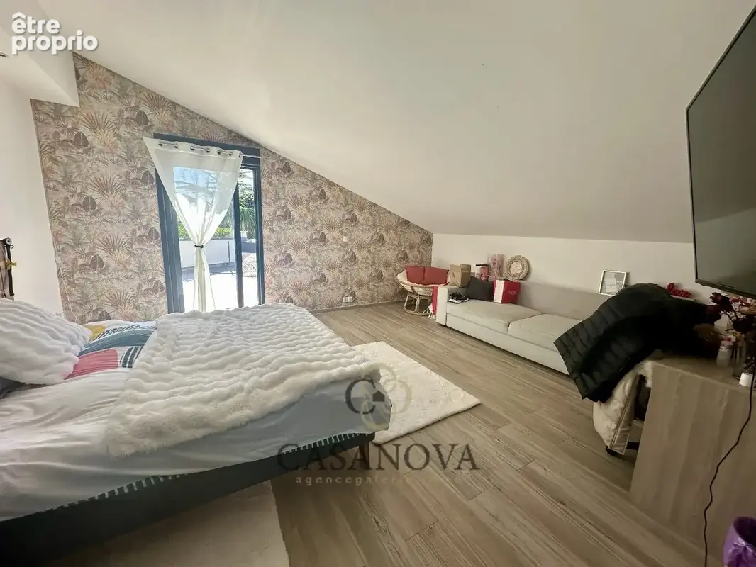 Propriété de 351 m² avec piscine et terrain de 7 310 m² aux portes de Montpellier - photo 26
