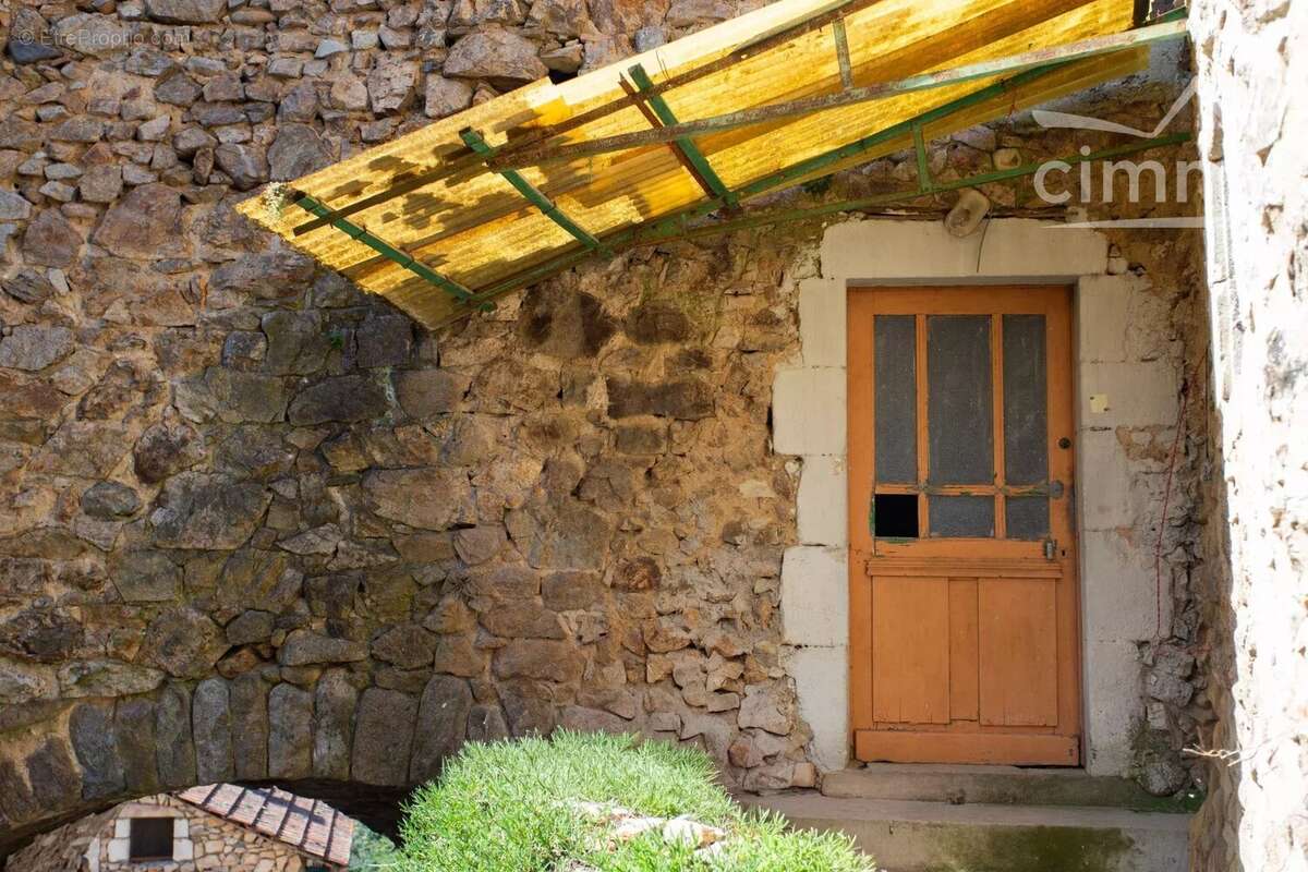 Maison à SAINT-ANDEOL-DE-VALS