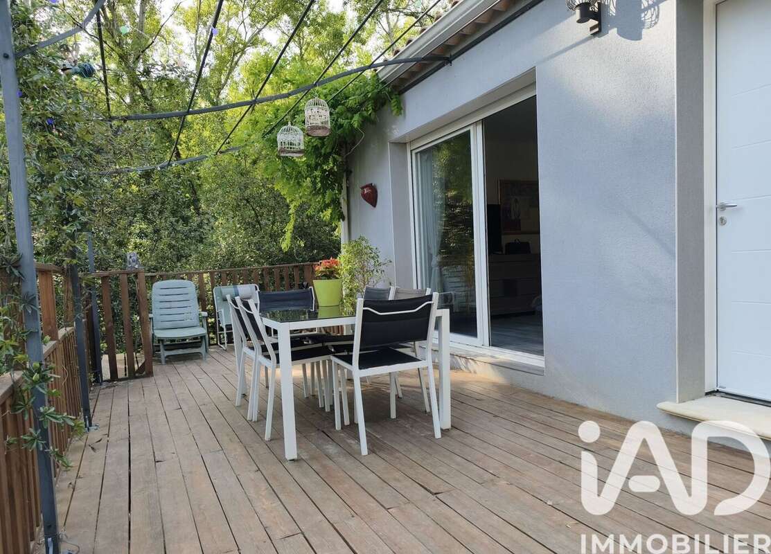 Photo 2 - Maison à SAINT-MARTIN-D'ARDECHE