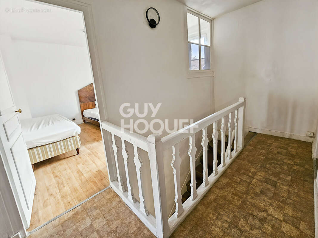 Maison à CHAUMES-EN-BRIE