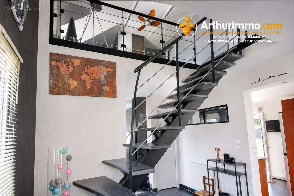 THORIGNÉ-FOUILLARD – Charmante maison familiale de 103 m² dans un environnement privilégié! - photo 2
